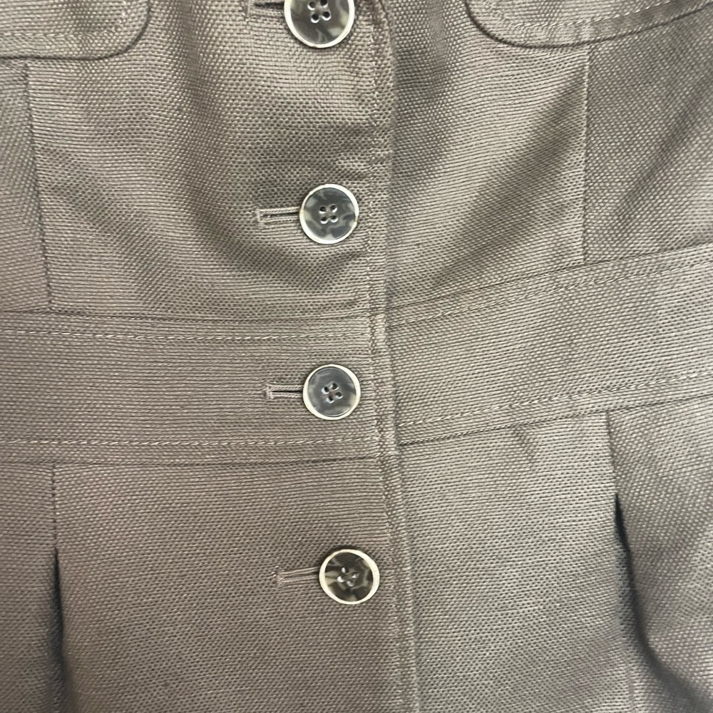 Banana Republic Summer blazer. Cotton linen blend and gorgeously detailed. Sz 2 - Picture 4 of 7